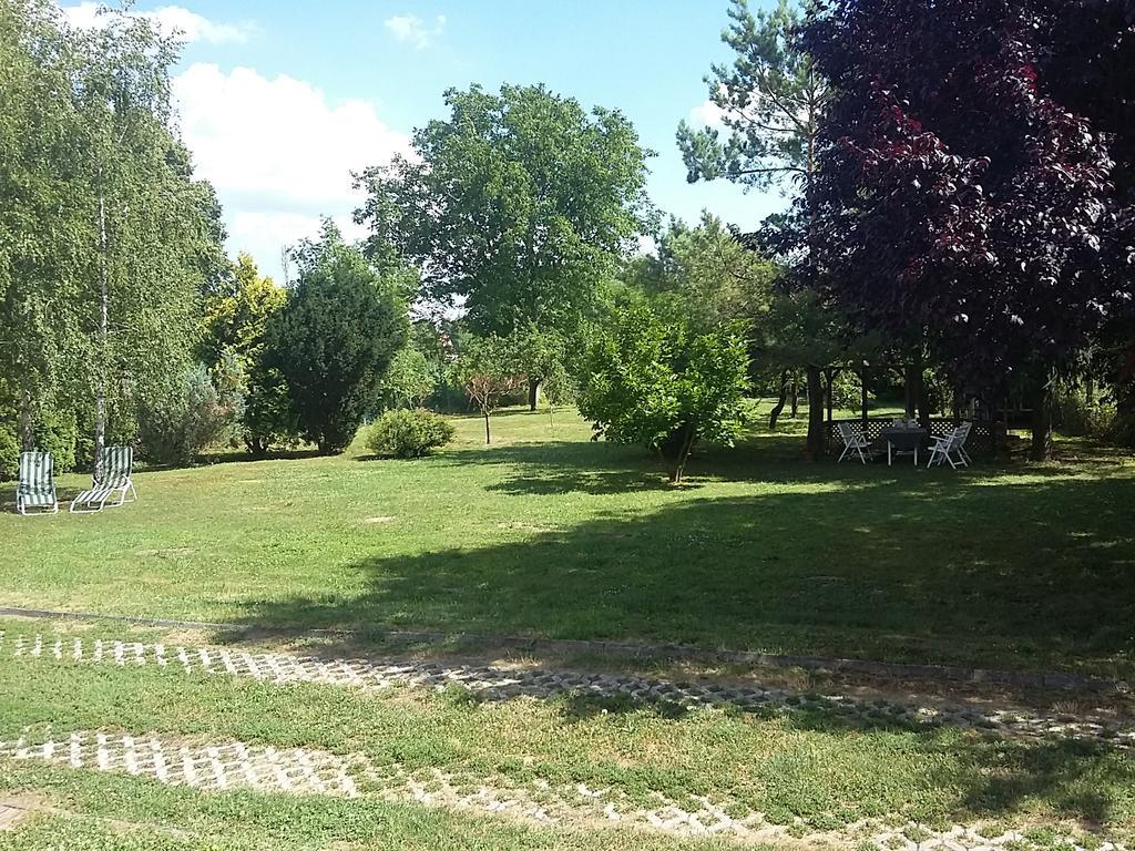GESZTENYÉS Vendégház Harkány Extérieur photo